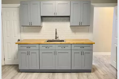 87 Caroline Street #1, Bridgeport, CT 06608 - Photo 2