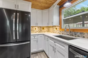 20 W View Dr, Enfield, CT 06082 - Photo 14