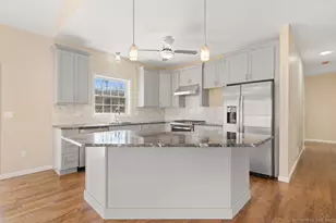 19 Ratlum Mountain Rd, Barkhamsted, CT 06063 - Photo 4