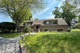 32 Heritage Vlg, Southbury, CT 06488 - Photo 2