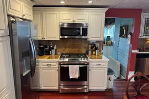 3 Crescent Bluff Ave, Branford, CT 06405 - Photo 16