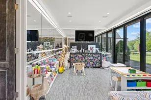 4900 Congress St, Fairfield, CT 06824 - Photo 32