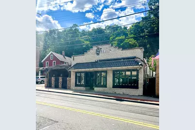 127 Center Street, Shelton, CT 06484 - Photo 2