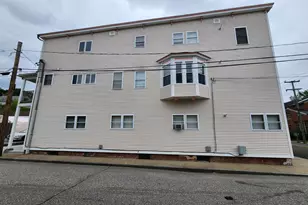 18 Hunters Ave, Norwich, CT 06380 - Photo 2