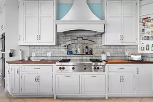 1410 S Pine Creek Rd, Fairfield, CT 06824 - Photo 32