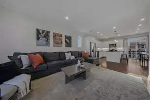 145 Brentwood Ave, Fairfield, CT 06825 - Photo 10