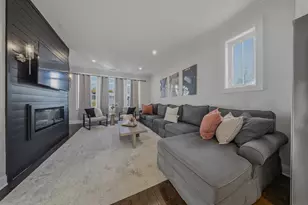 145 Brentwood Ave, Fairfield, CT 06825 - Photo 8