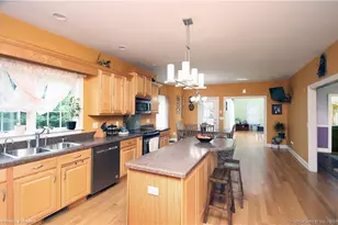 109 Davis Rd, Seymour, CT 06483 - Photo 8