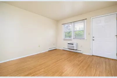 50 North Street #APT 101, Stamford, CT 06902 - Photo 4