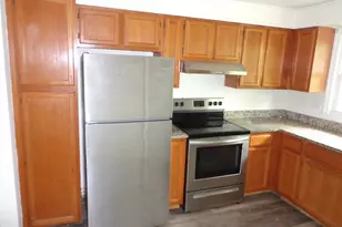 280 E Main St, Clinton, CT 06413 - Photo 4