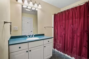 1 Village Dr, Trumbull, CT 06611 - Photo 18