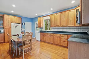 1 Village Dr, Trumbull, CT 06611 - Photo 8