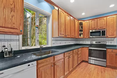 1 Village Drive #1, Trumbull, CT 06611 - Photo 10