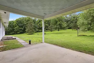 1 Old Middle Rd, New Milford, CT 06776 - Photo 20