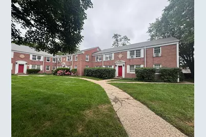 74 Standish Road #APT 3, Stamford, CT 06902 - Photo 2