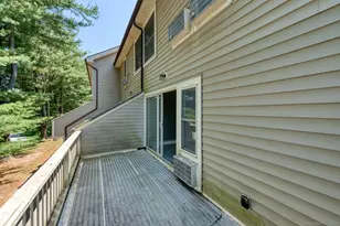 118 Sheraton Ln, Norwich, CT 06360 - Photo 6