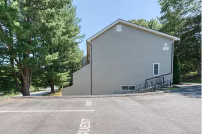 118 Sheraton Lane #118, Norwich, CT 06360 - Photo 36