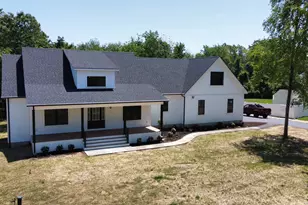 152 Stanavage Rd, Colchester, CT 06415 - Photo 2