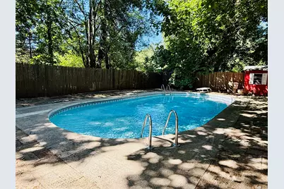 27 Stonecrop Road, Norwalk, CT 06851 - Photo 2