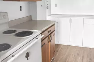 120 Huntington Turnpike, Bridgeport, CT 06610 - Photo 16