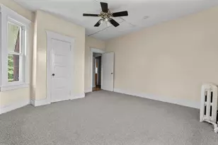 29 Belden St, Hartford, CT 06120 - Photo 10