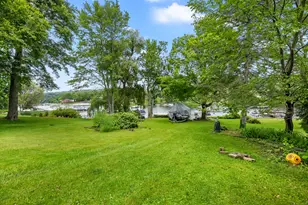 44 N Lake Shore Dr, Brookfield, CT 06804 - Photo 10