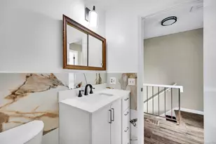 312 Monticello Dr, Branford, CT 06405 - Photo 30