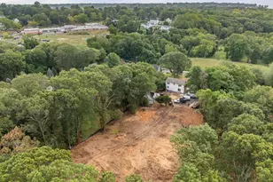 844 Mill Hill Terrace, Fairfield, CT 06890 - Photo 6