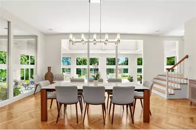 345 Governors Lane, Fairfield, CT 06824 - Photo 18