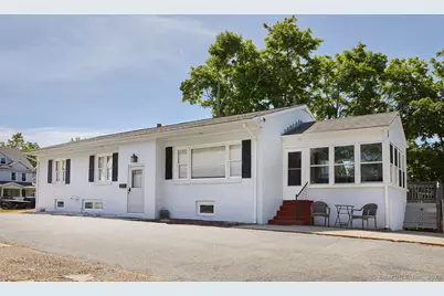 1137 Ocean Avenue, New London, CT 06320 - Photo 14