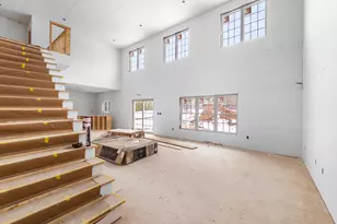 170 Bee St, Meriden, CT 06450 - Photo 8