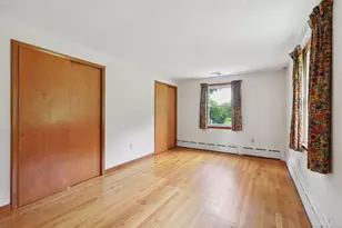 77 Old Middle Rd, Brookfield, CT 06804 - Photo 16