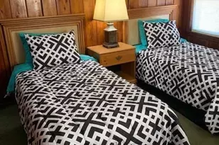 172 College Pl, Fairfield, CT 06824 - Photo 10