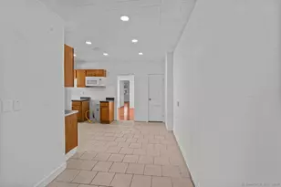 56 Blake St, New Haven, CT 06511 - Photo 12