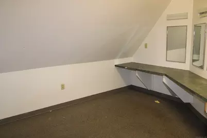 360 Farmington Avenue, Hartford, CT 06105 - Photo 12