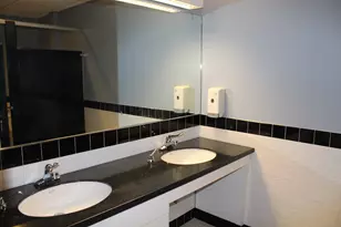 360 Farmington Ave, Hartford, CT 06105 - Photo 16