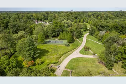 10 Meadow Lane, Harrison, NY 10577 - Photo 2