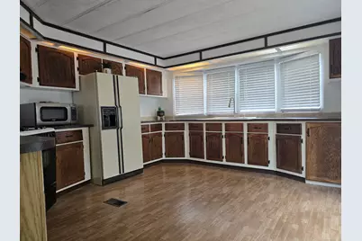 20 Woodland Park, Shelton, CT 06484 - Photo 18