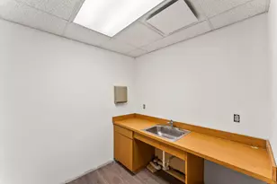 216 Crown St, New Haven, CT 06510 - Photo 12