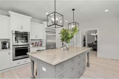 220 Burr Street, Fairfield, CT 06824 - Photo 10