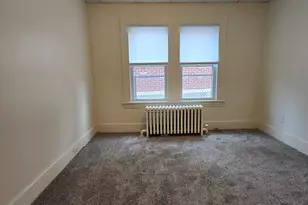 528 Soundview Ave, Stratford, CT 06615 - Photo 6