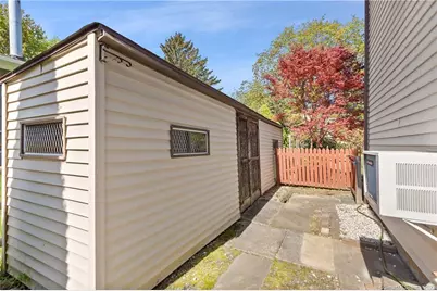 2 Walker Court, Greenwich, CT 06831 - Photo 38