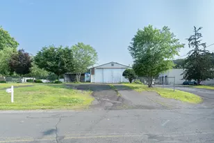 130 Day St, Seymour, CT 06482 - Photo 1