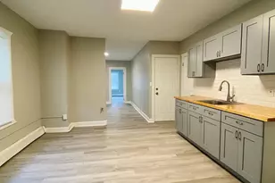 87 Caroline St, Bridgeport, CT 06608 - Photo 2