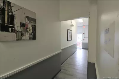 1020 Fairfield Avenue, Bridgeport, CT 06605 - Photo 24