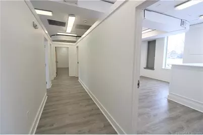 1020 Fairfield Avenue, Bridgeport, CT 06605 - Photo 16