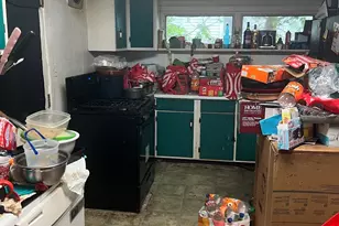 44 4th St, Meriden, CT 06451 - Photo 4