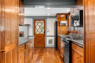 60 N Main St, Essex, CT 06426 - Photo 18