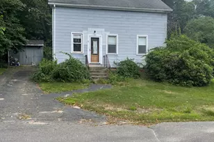 11 William St, Plymouth, CT 06786 - Photo 2