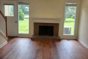 85 Viscount Dr, Milford, CT 06460 - Photo 10